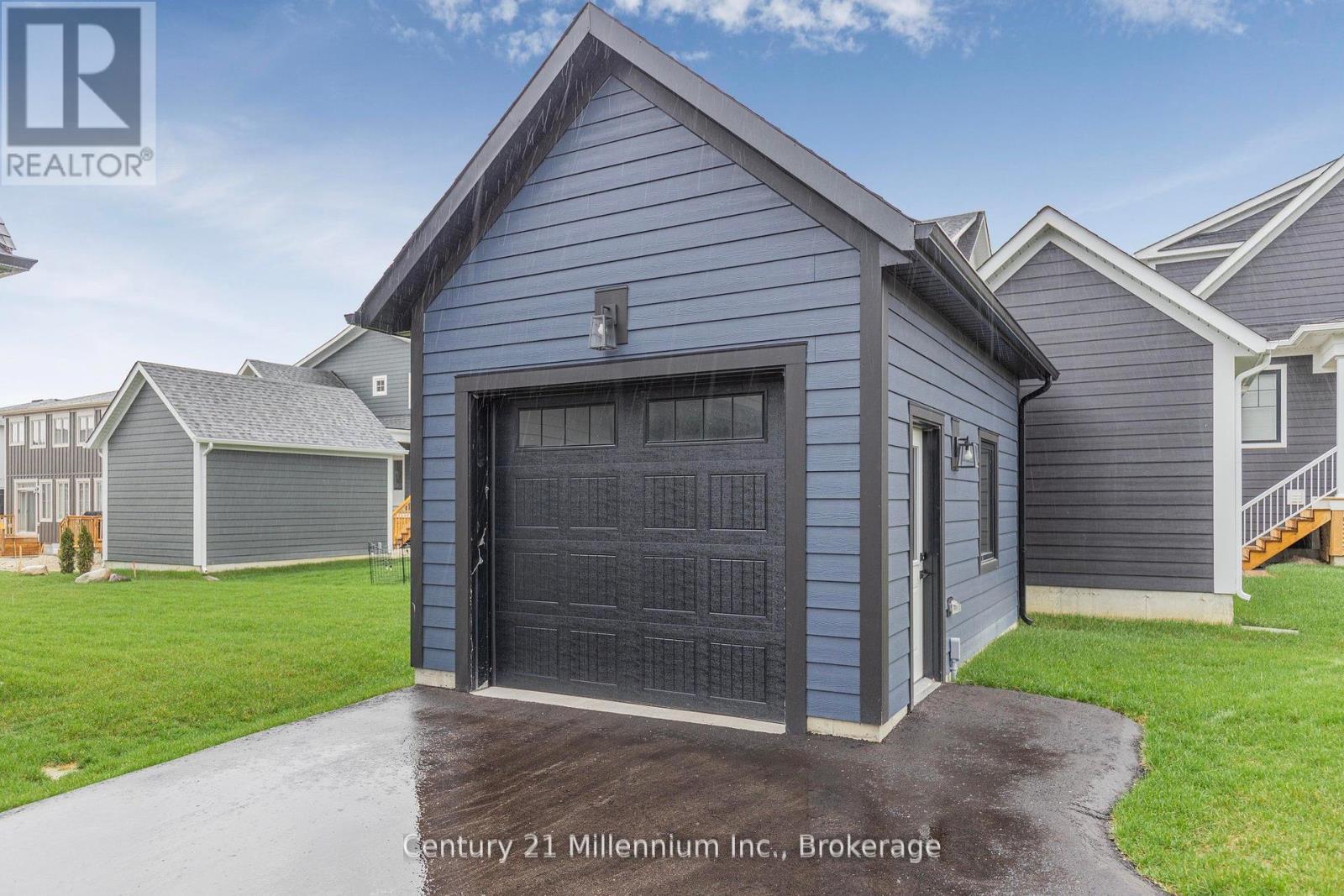 141 Black Willow Crescent, Blue Mountains, Ontario  L9Y 0R4 - Photo 46 - X12074809