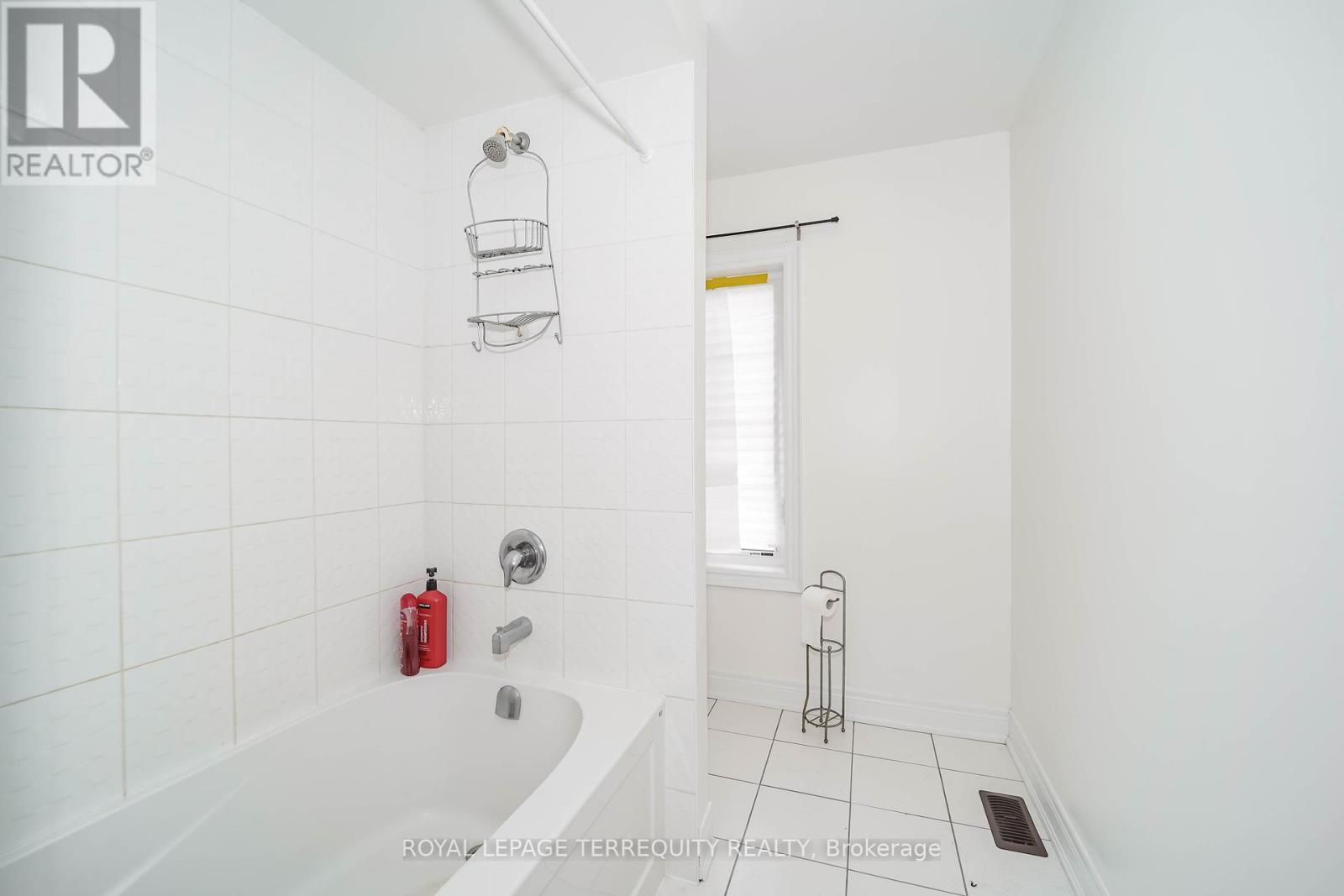 24 John Smith Street, East Gwillimbury, Ontario  L9N 0S7 - Photo 33 - N12074913