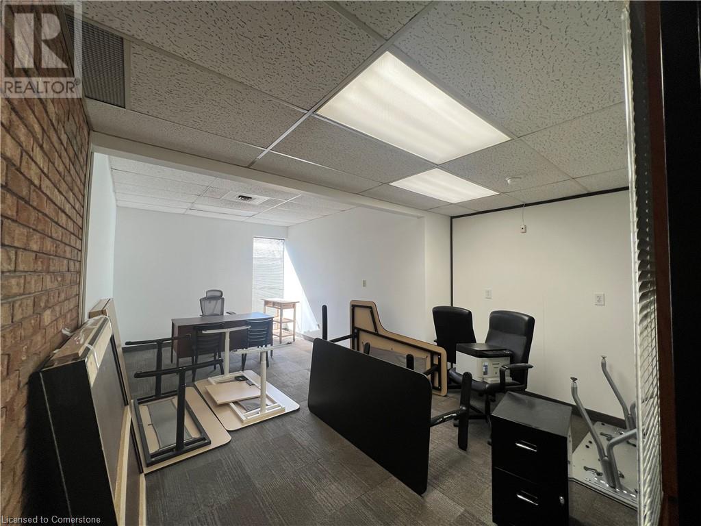 3425 Harvester Road Unit# 14, Burlington, Ontario  L7N 3N1 - Photo 3 - 40715174