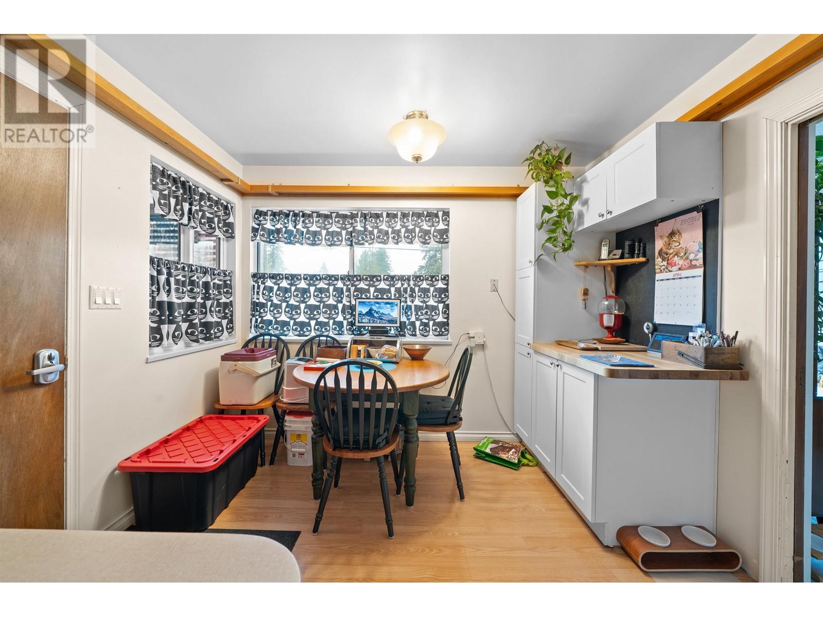 601 Midvale Street, Coquitlam, British Columbia  V3J 6L7 - Photo 9 - R2988856
