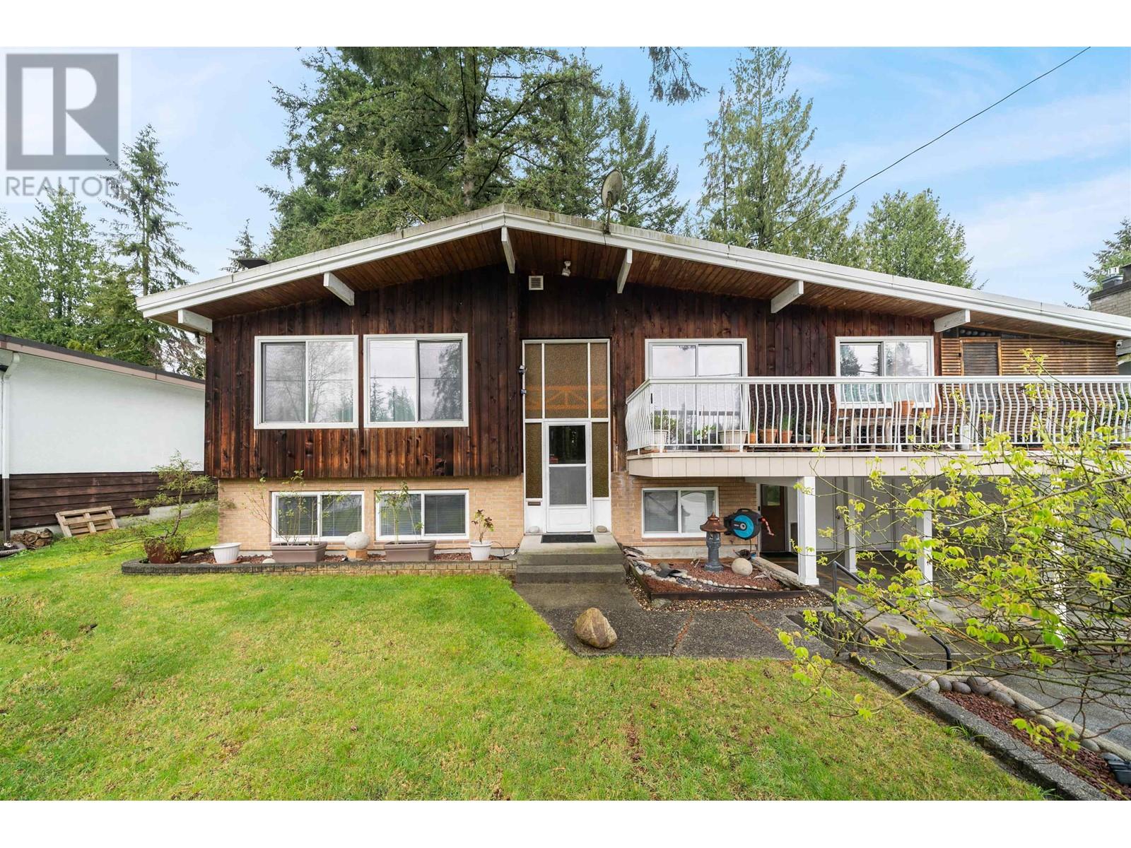 601 Midvale Street, Coquitlam, British Columbia  V3J 6L7 - Photo 2 - R2988856