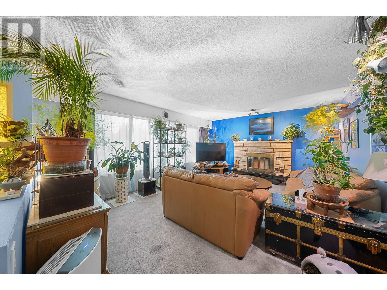 601 Midvale Street, Coquitlam, British Columbia  V3J 6L7 - Photo 3 - R2988856