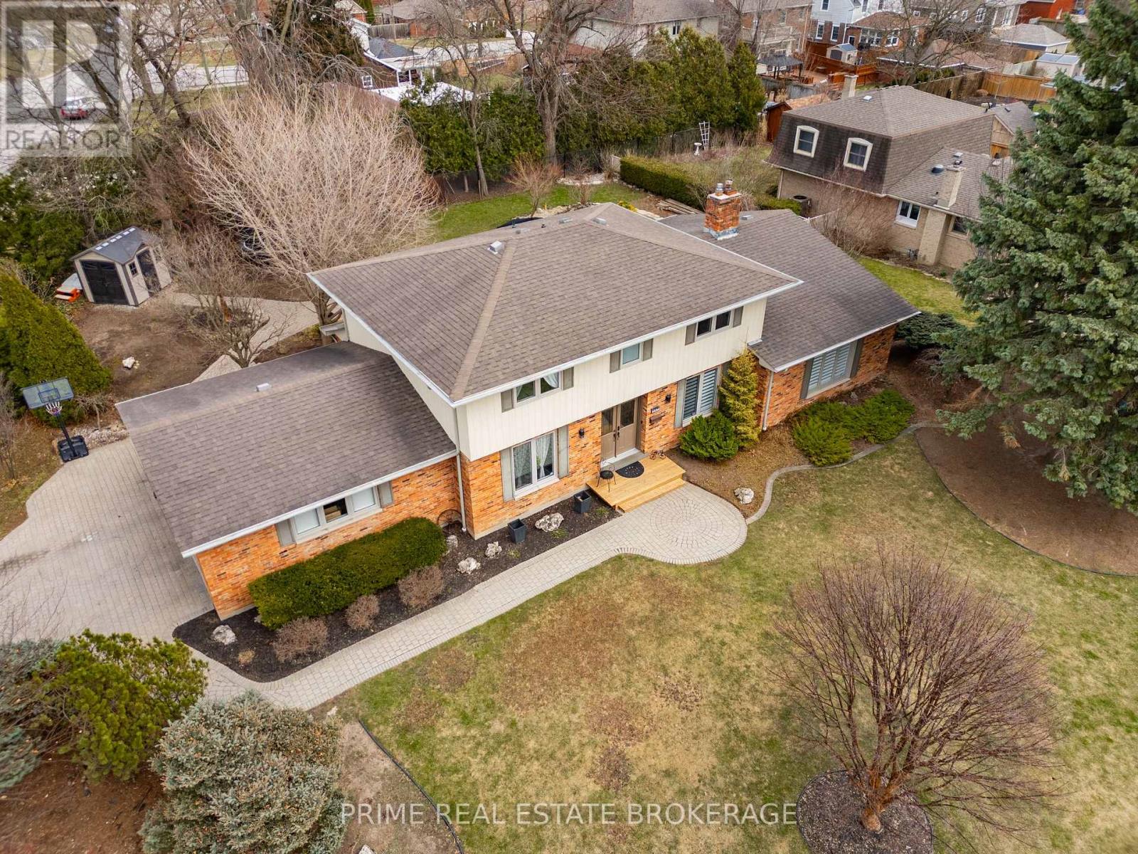 Property at 147 CRYSTAL DRIVE image 2