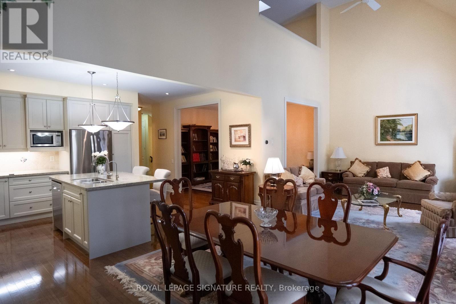 103 - 1915 Broad Hollow Gate, Mississauga, Ontario  L4L 6A3 - Photo 13 - W12074834