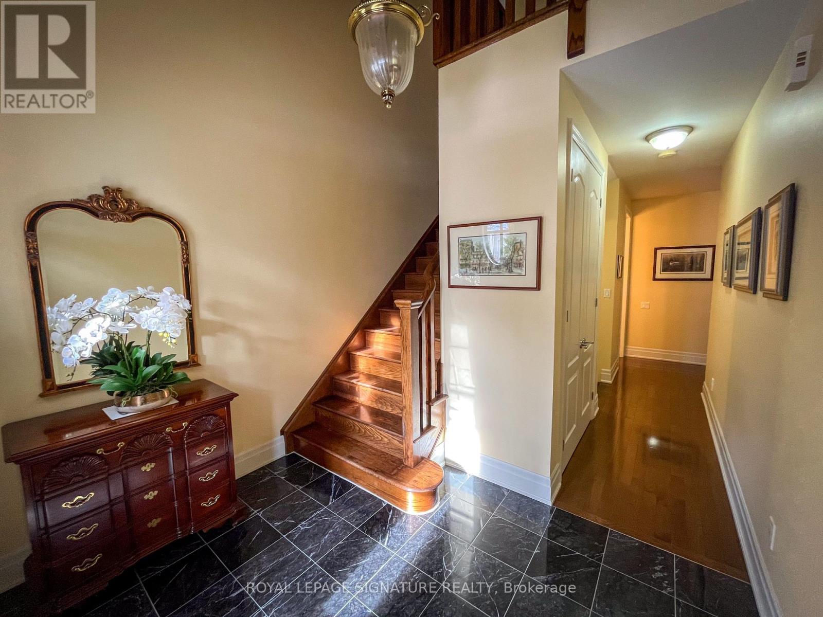 103 - 1915 Broad Hollow Gate, Mississauga, Ontario  L4L 6A3 - Photo 3 - W12074834