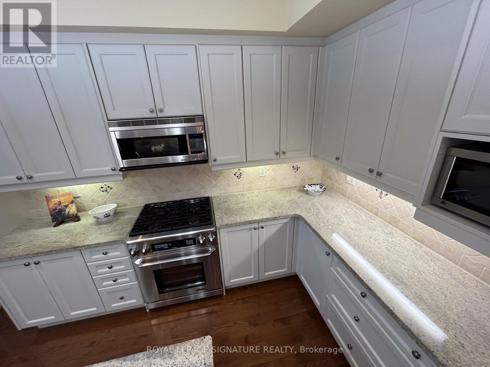 103 - 1915 Broad Hollow Gate, Mississauga, Ontario  L4L 6A3 - Photo 9 - W12074834