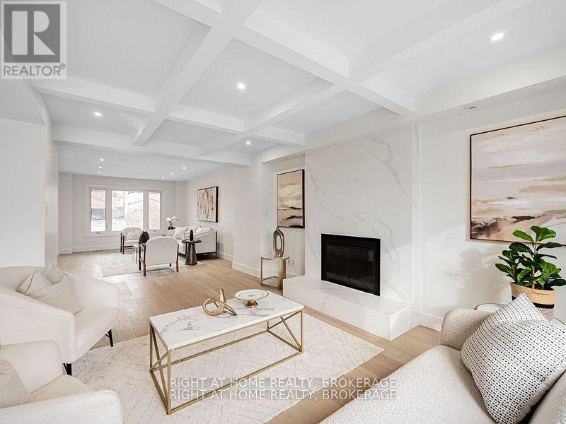 1186 Glenashton Drive, Oakville (1018 - Wc Wedgewood Creek), Ontario  L6H 5L7 - Photo 8 - W12074836