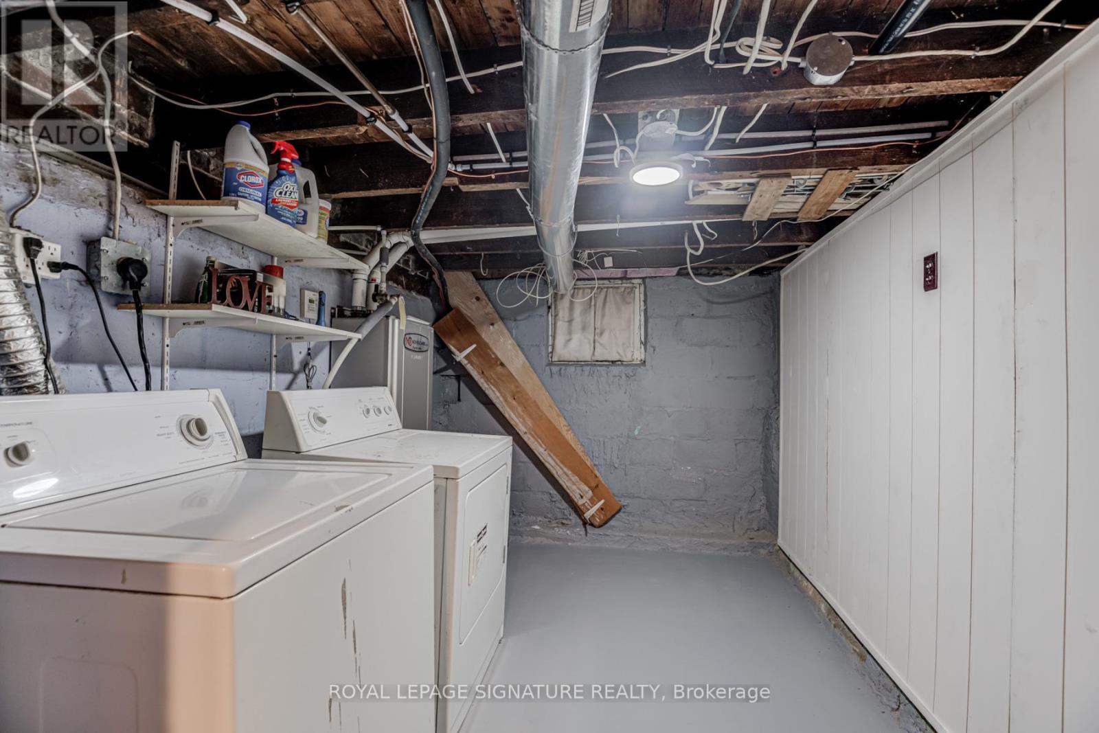 18 Page Avenue, Toronto (Runnymede-Bloor West Village), Ontario  M6S 2P5 - Photo 27 - W12074926