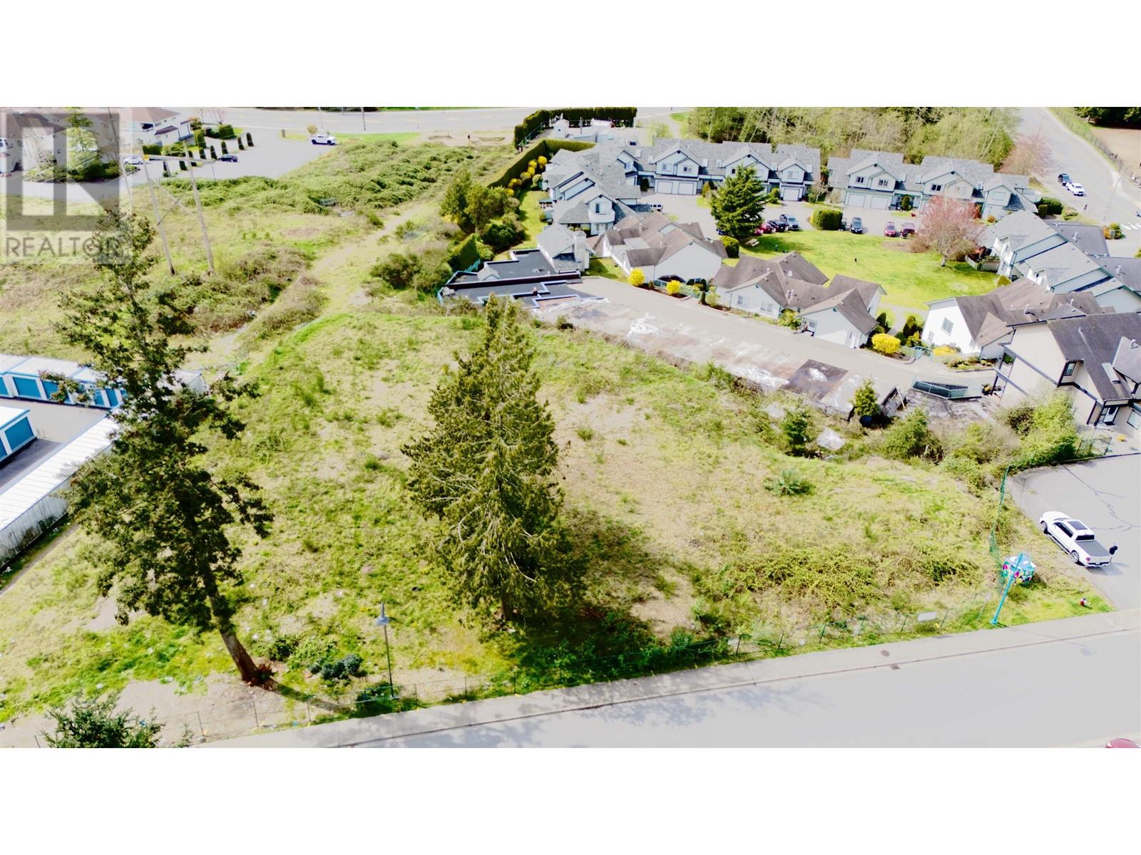 LOT 1 HIGHTIDE AVENUE, sechelt, British Columbia