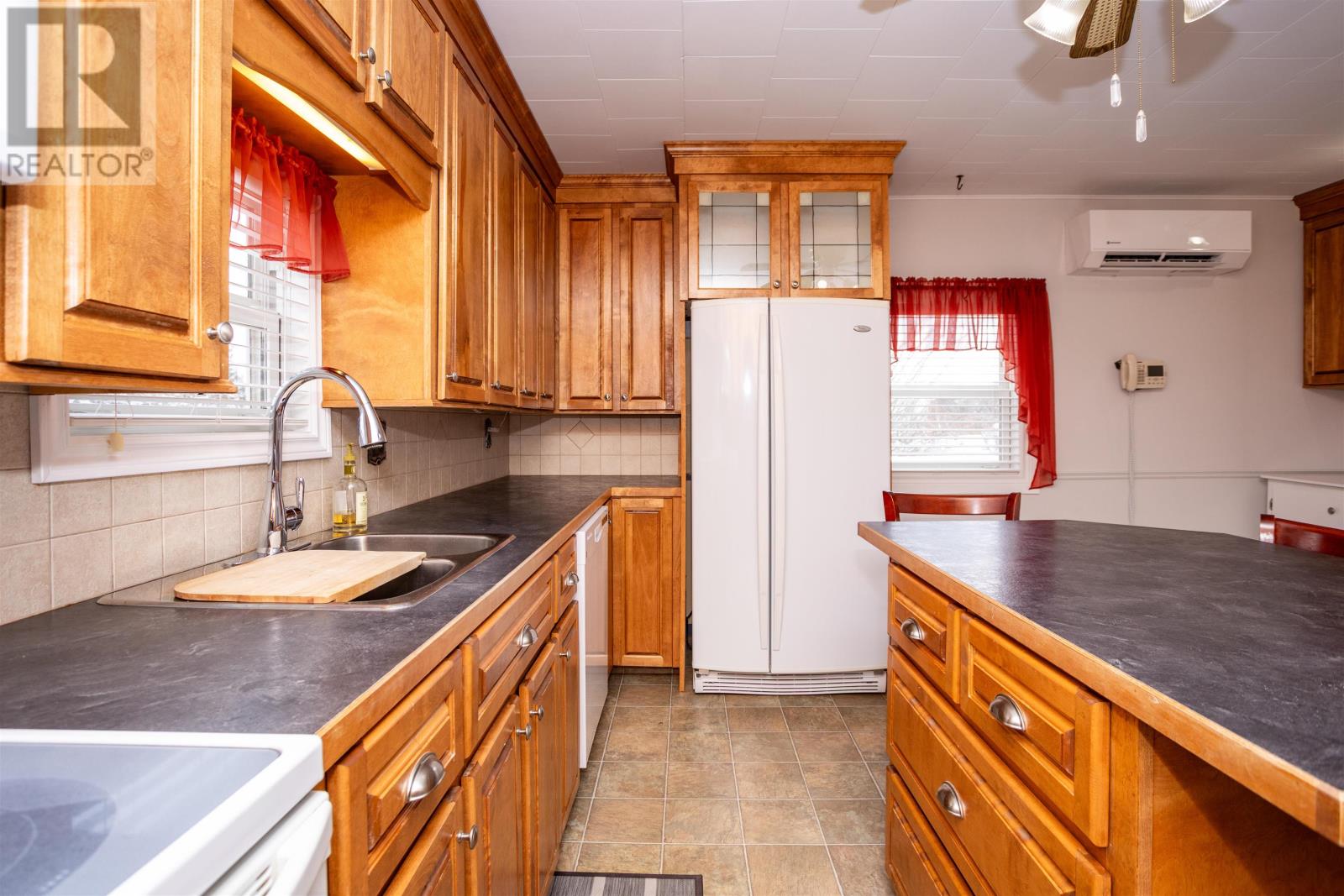 45 Victoria Street, Georgetown, Prince Edward Island  C0A 1L0 - Photo 17 - 202505282