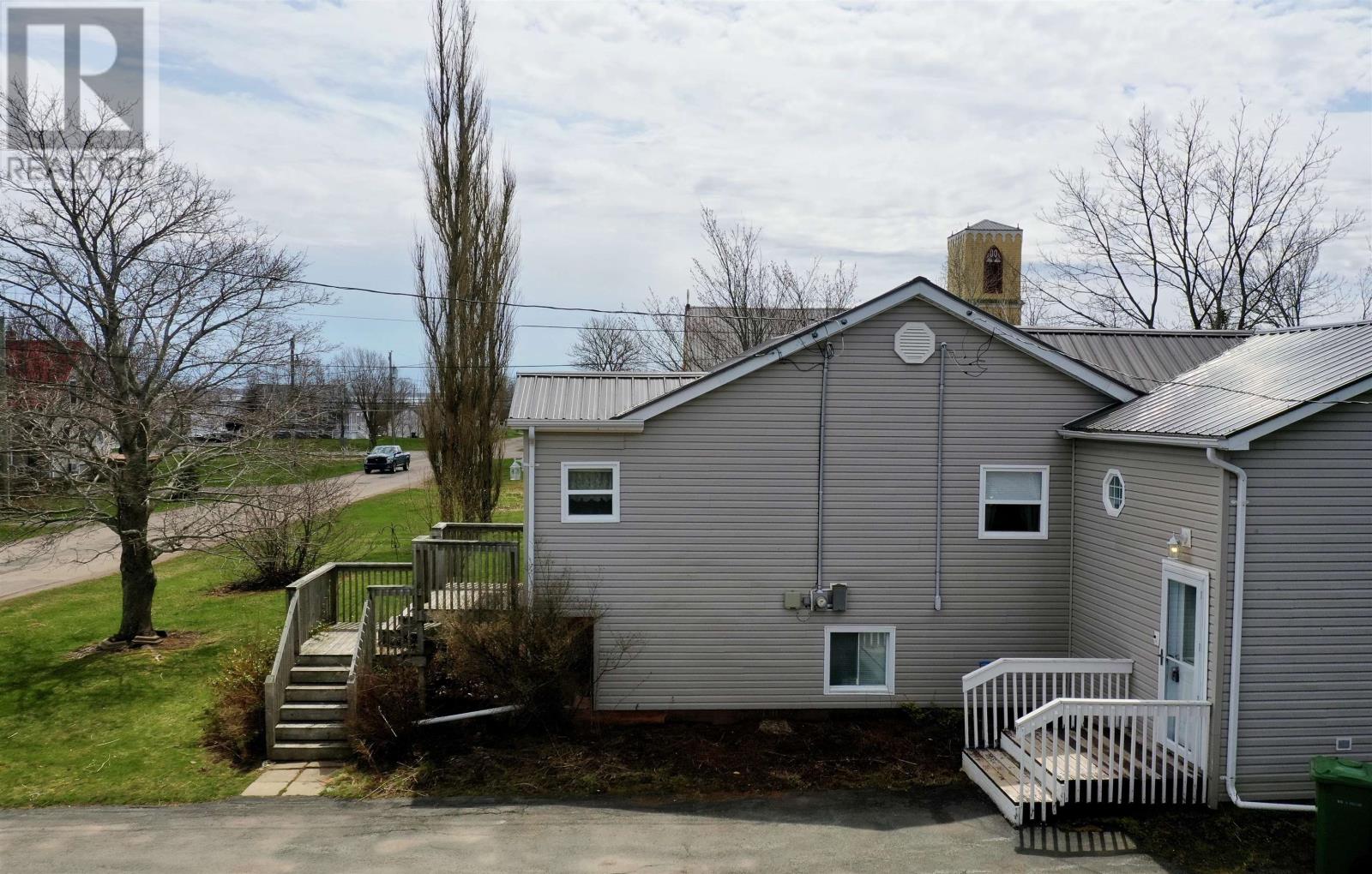 45 Victoria Street, Georgetown, Prince Edward Island  C0A 1L0 - Photo 4 - 202505282