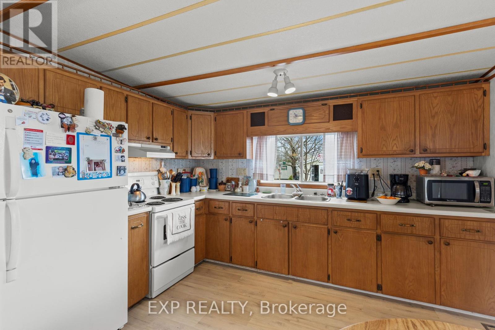 347 - 3033 Townline Road, Fort Erie (Black Creek), Ontario  L0S 1S1 - Photo 8 - X12074874