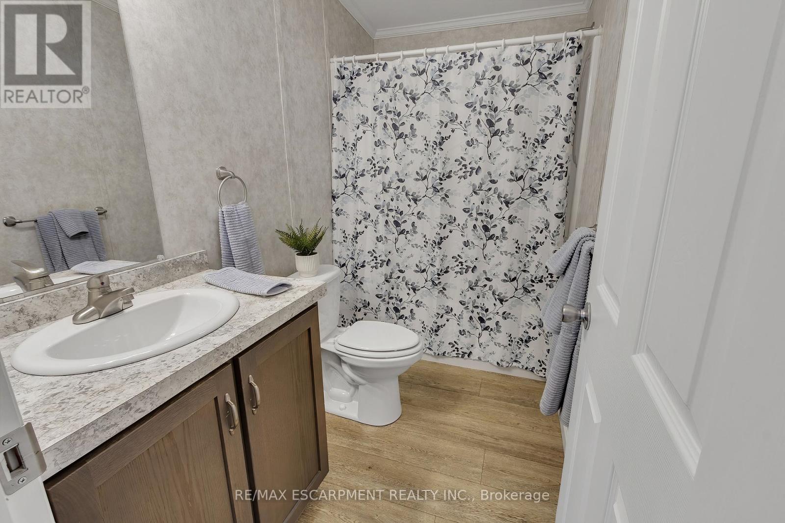 70 Park Lane, Hamilton, Ontario  N0B 2J0 - Photo 29 - X12074892