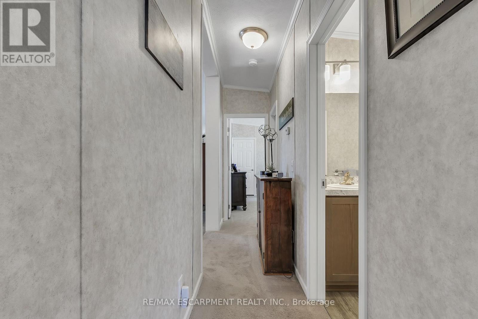 70 Park Lane, Hamilton, Ontario  N0B 2J0 - Photo 31 - X12074892