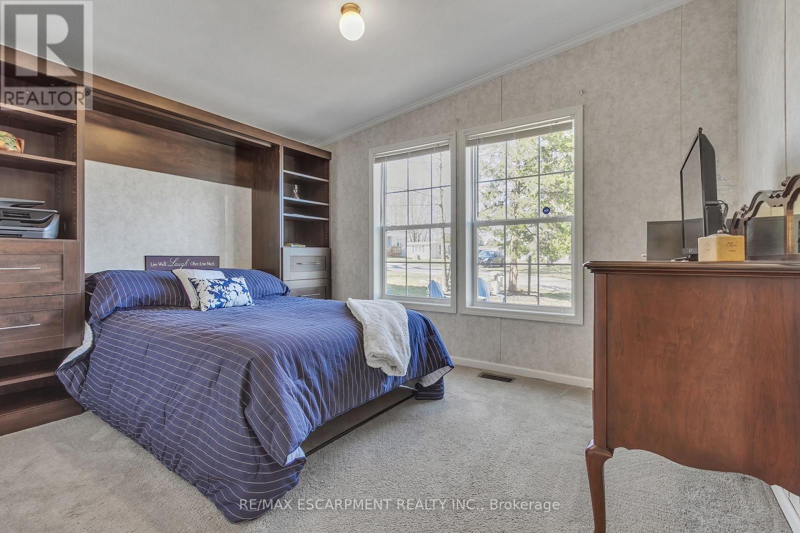 70 Park Lane, Hamilton, Ontario  N0B 2J0 - Photo 33 - X12074892