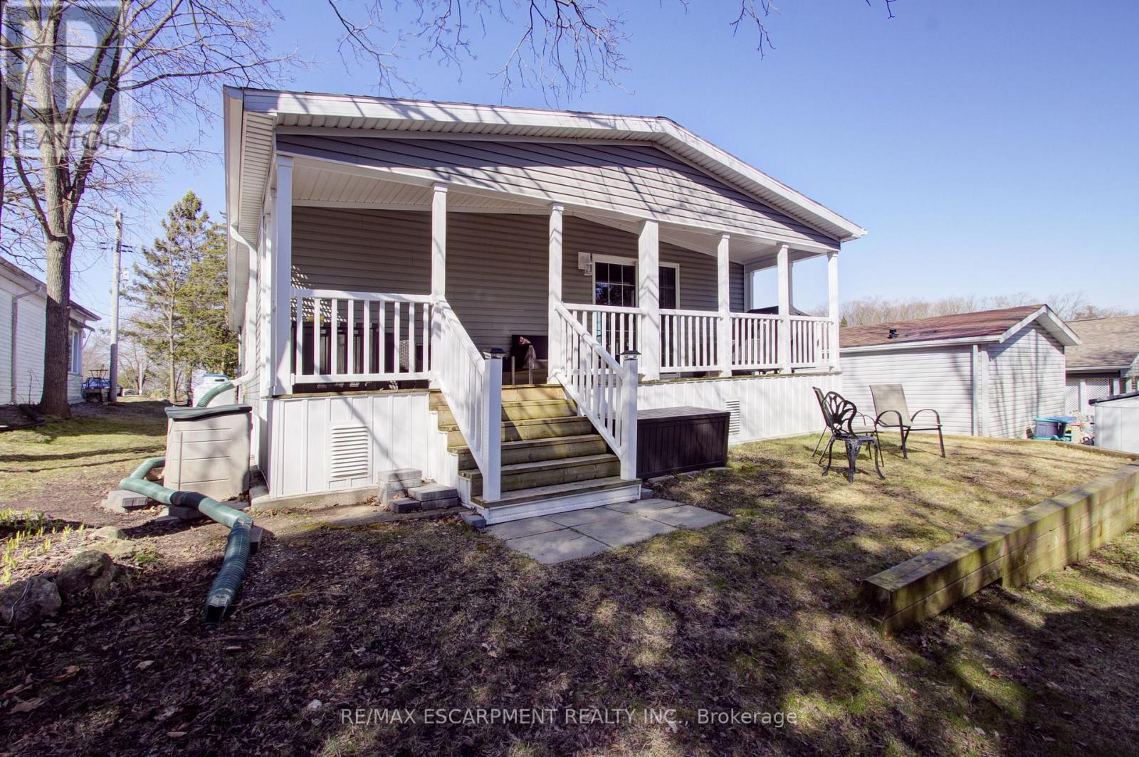 70 Park Lane, Hamilton, Ontario  N0B 2J0 - Photo 40 - X12074892