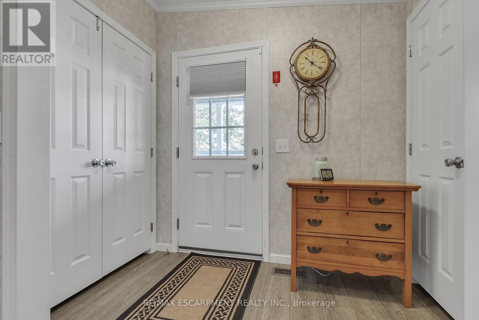 70 Park Lane, Hamilton, Ontario  N0B 2J0 - Photo 7 - X12074892