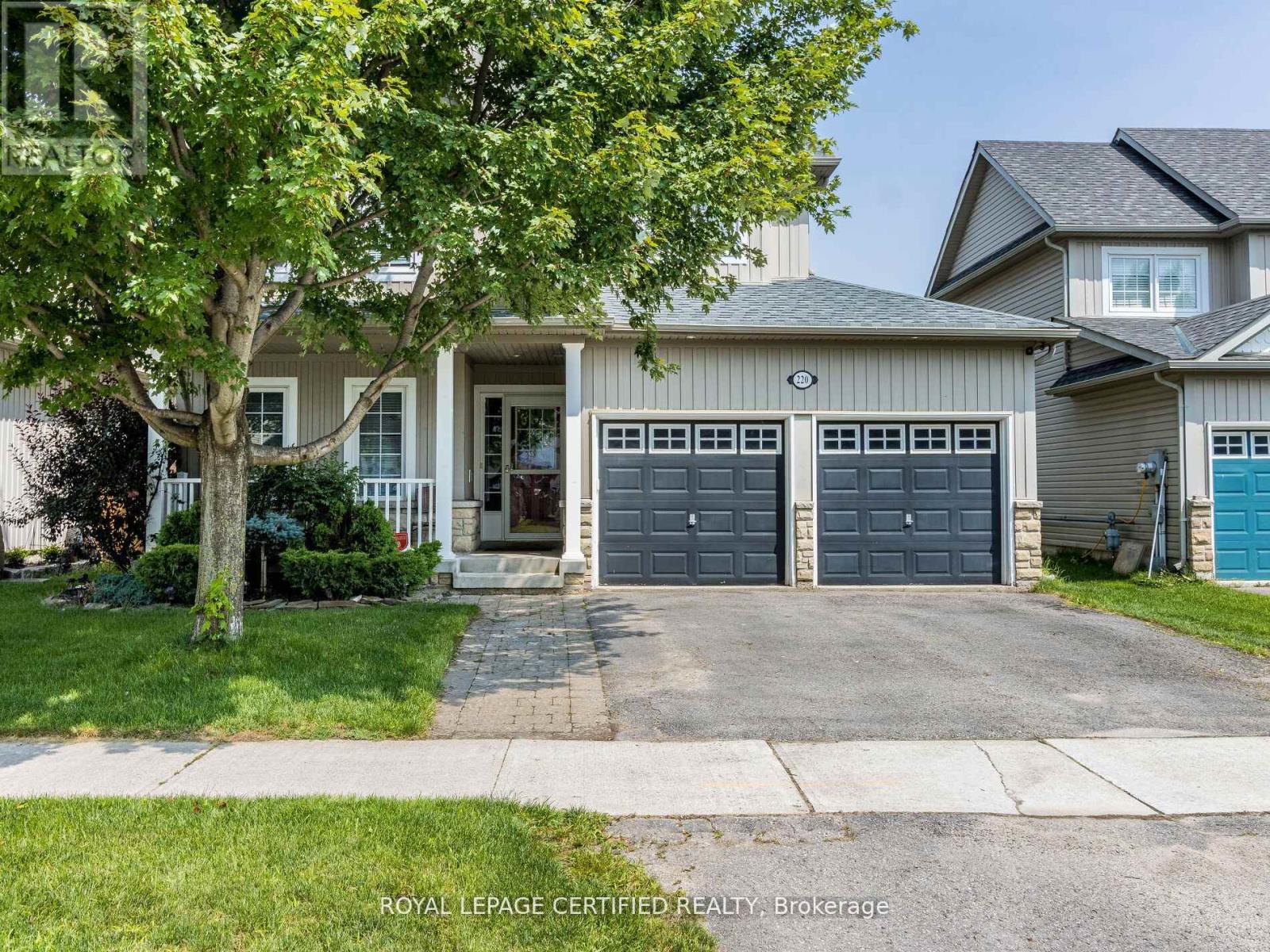 Property at 220 BERRY STREET image 2