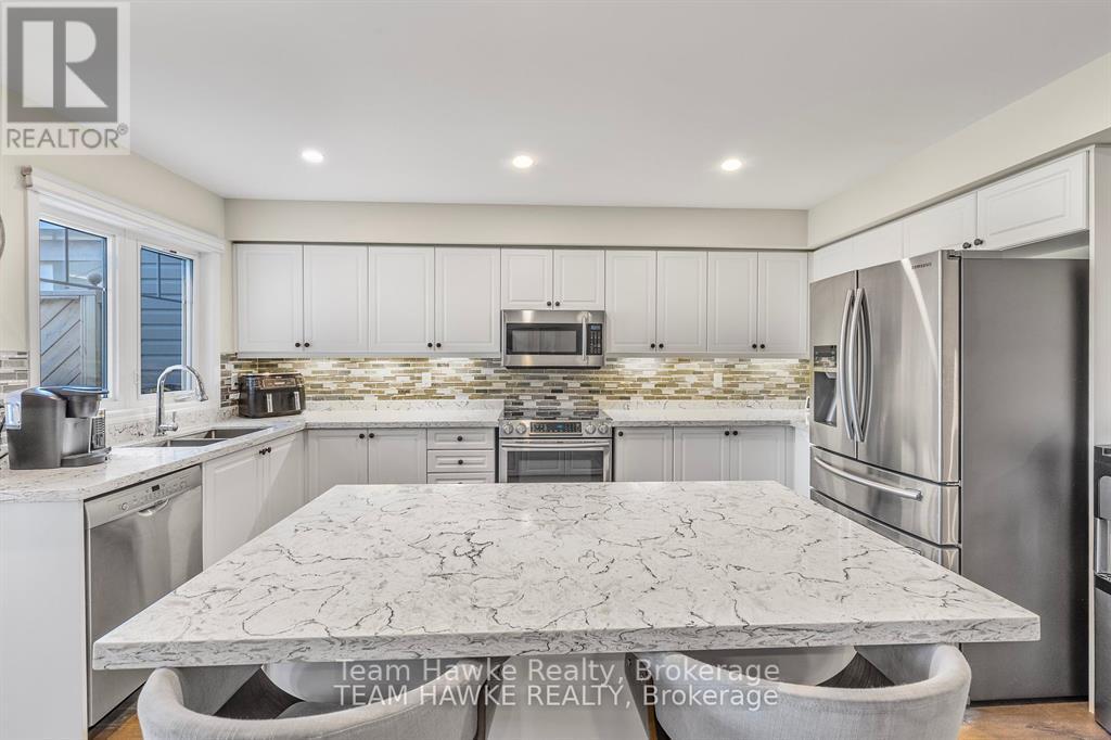 50 Masters Crescent, Georgian Bay, Ontario  L0K 1S0 - Photo 12 - S12075070