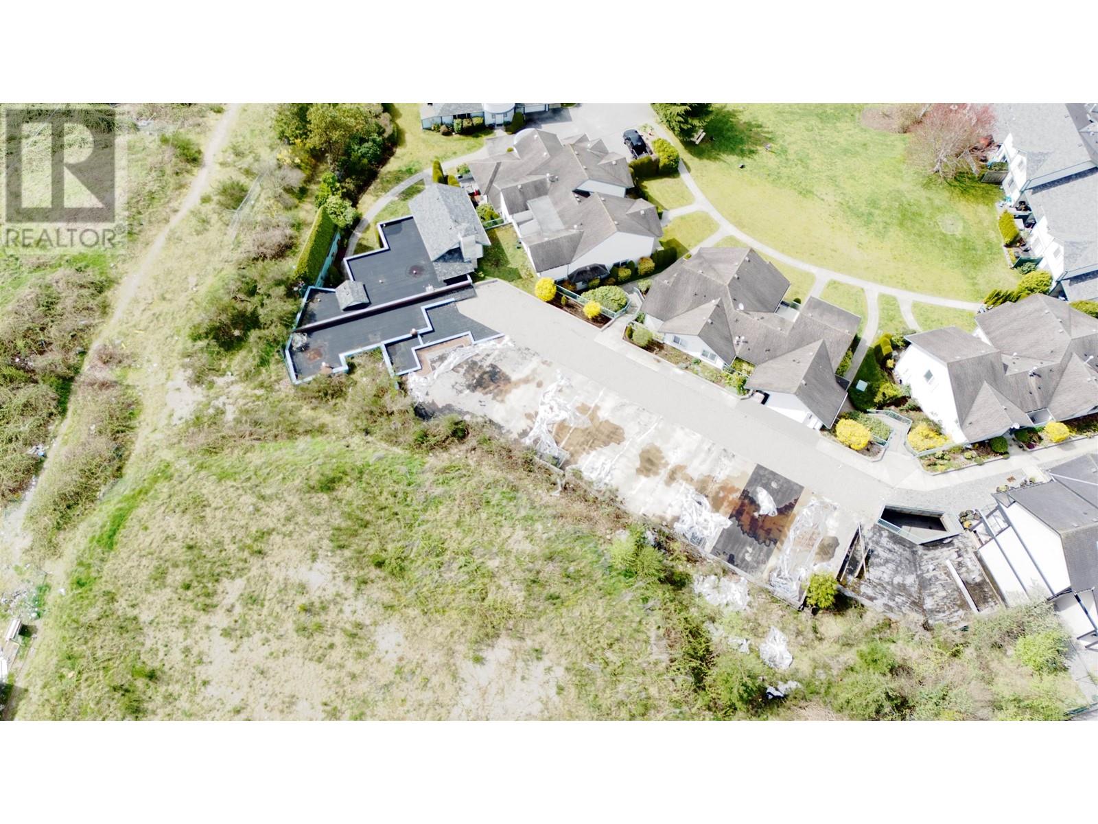 A-5711 EBBTIDE STREET, sechelt, British Columbia V7Z0J5