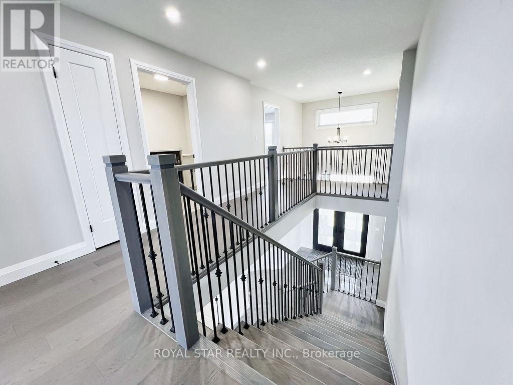 38 Charles Currie Crescent, Erin, Ontario  N1H 0B7 - Photo 24 - X12074977