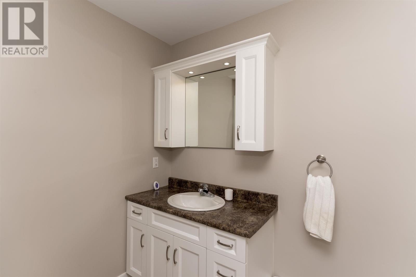 115 200 Oasis Ln, Thunder Bay, Ontario  P7B 0C2 - Photo 22 - TB250633