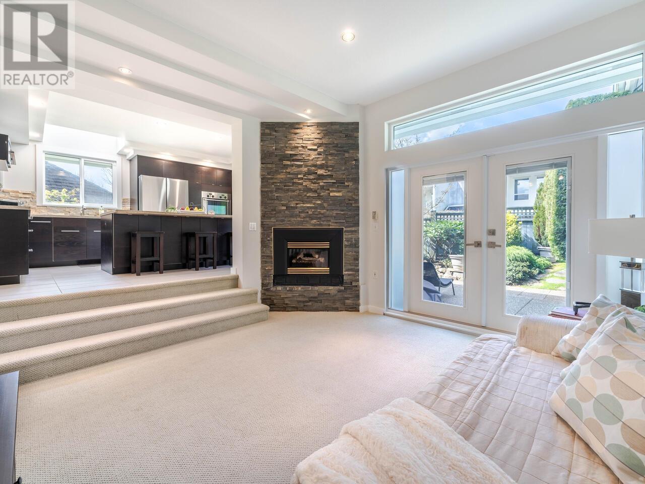 8459 Portside Court, Vancouver, British Columbia  V5P 4V4 - Photo 5 - R2988887