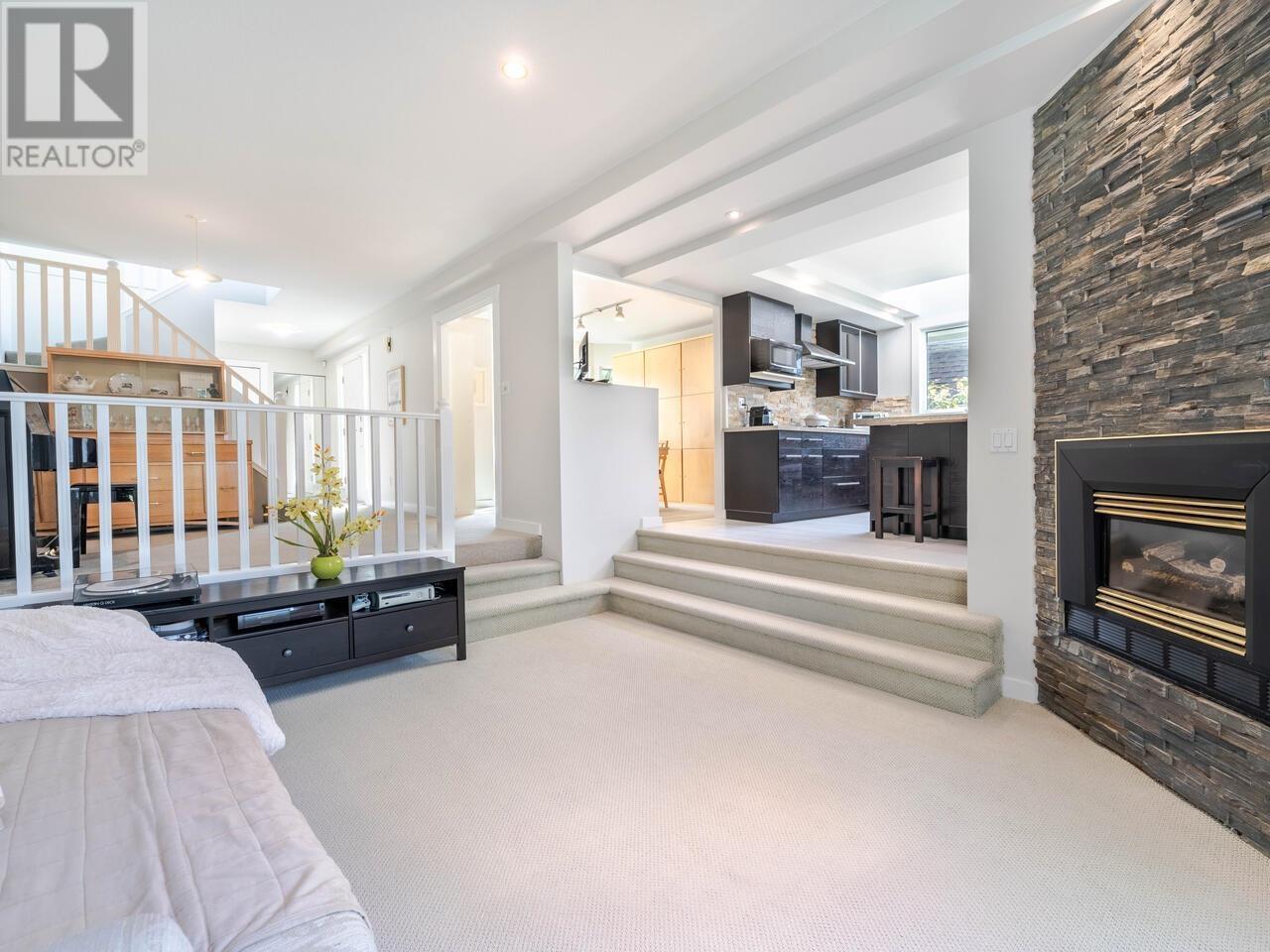8459 Portside Court, Vancouver, British Columbia  V5P 4V4 - Photo 6 - R2988887