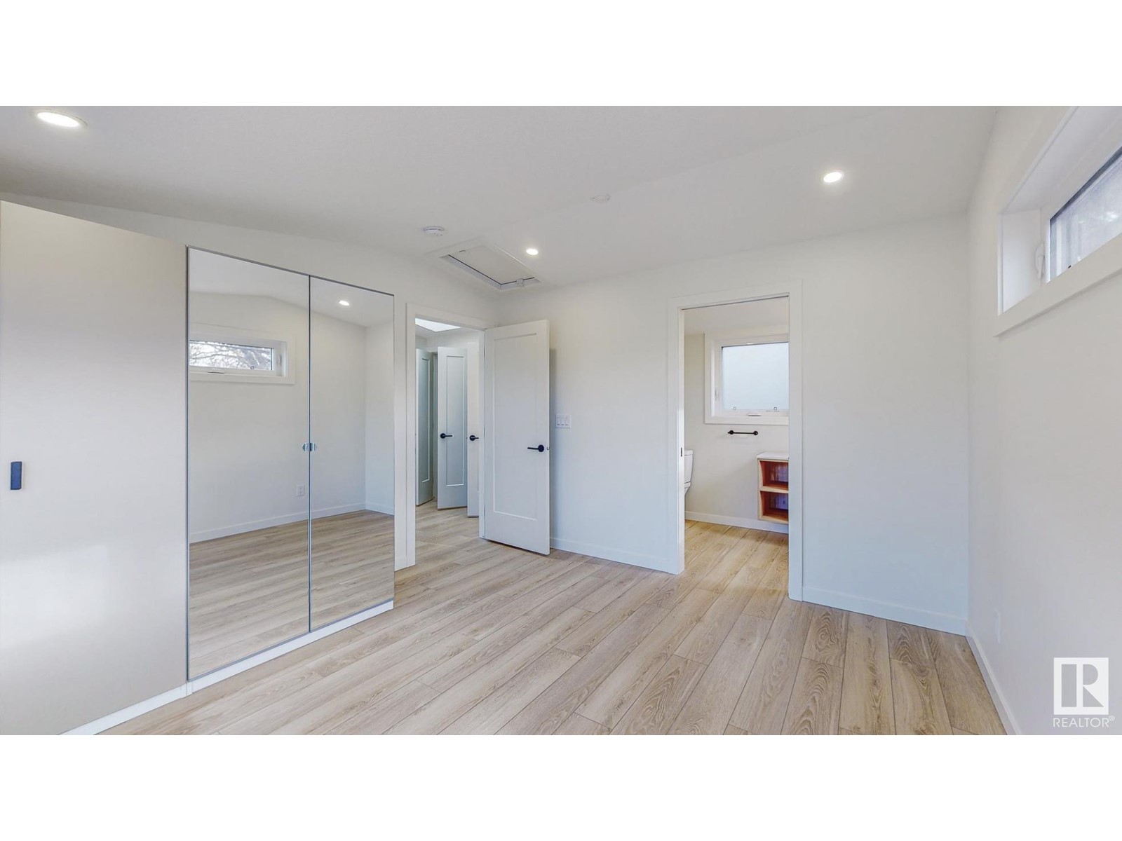 Property at 10314/10314G 148 Street NW NW image 5