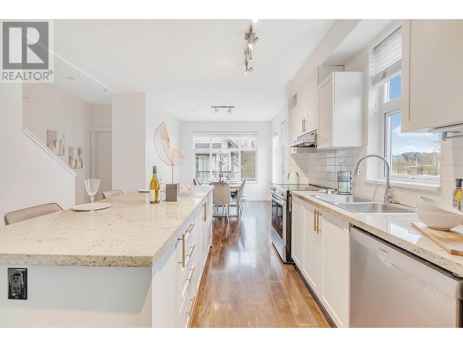 723 Premier Street, North Vancouver, British Columbia  V7J 0A5 - Photo 7 - R2988455