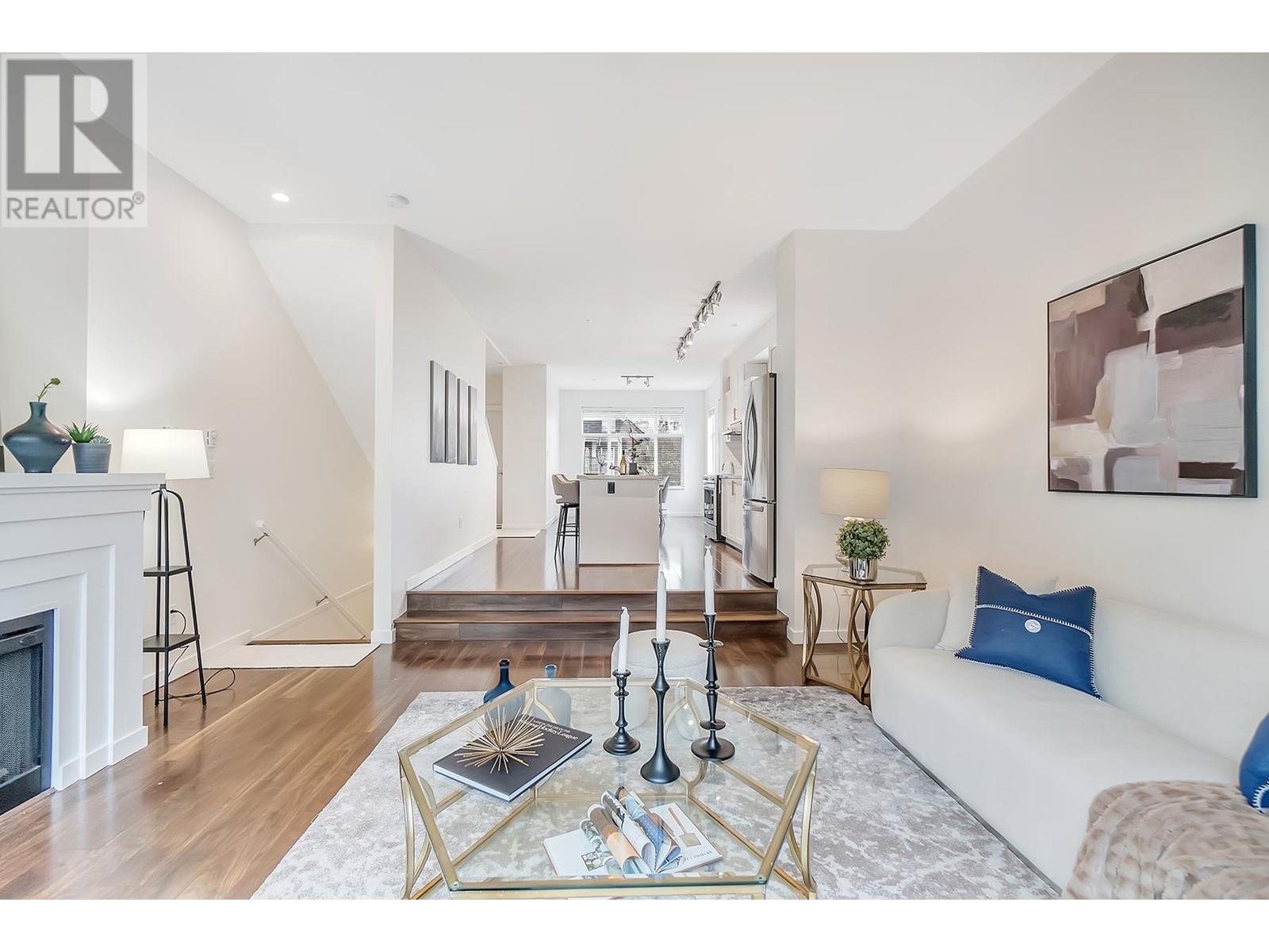 723 Premier Street, North Vancouver, British Columbia  V7J 0A5 - Photo 4 - R2988455