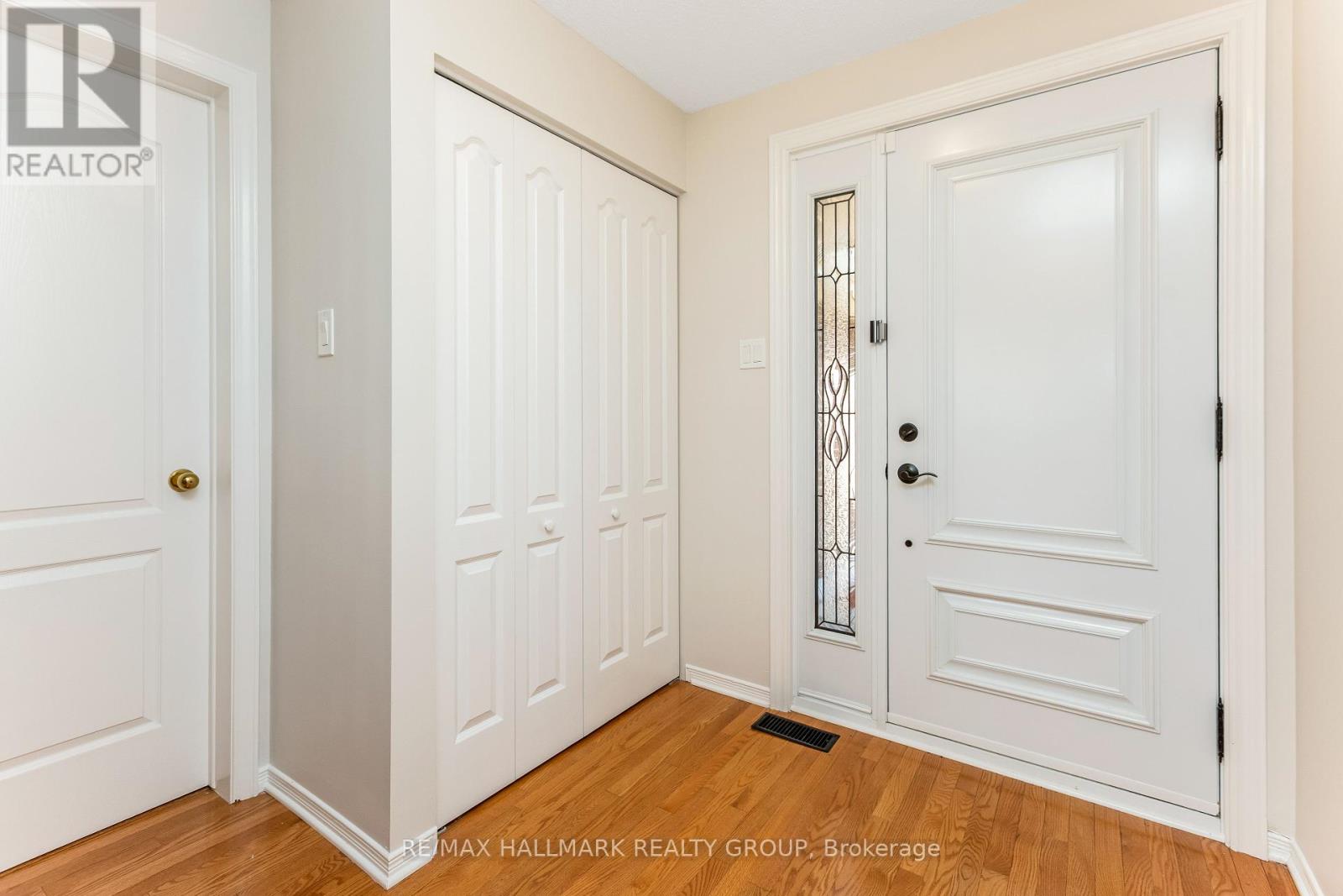 Property at 496 HARROWSMITH WAY image 3