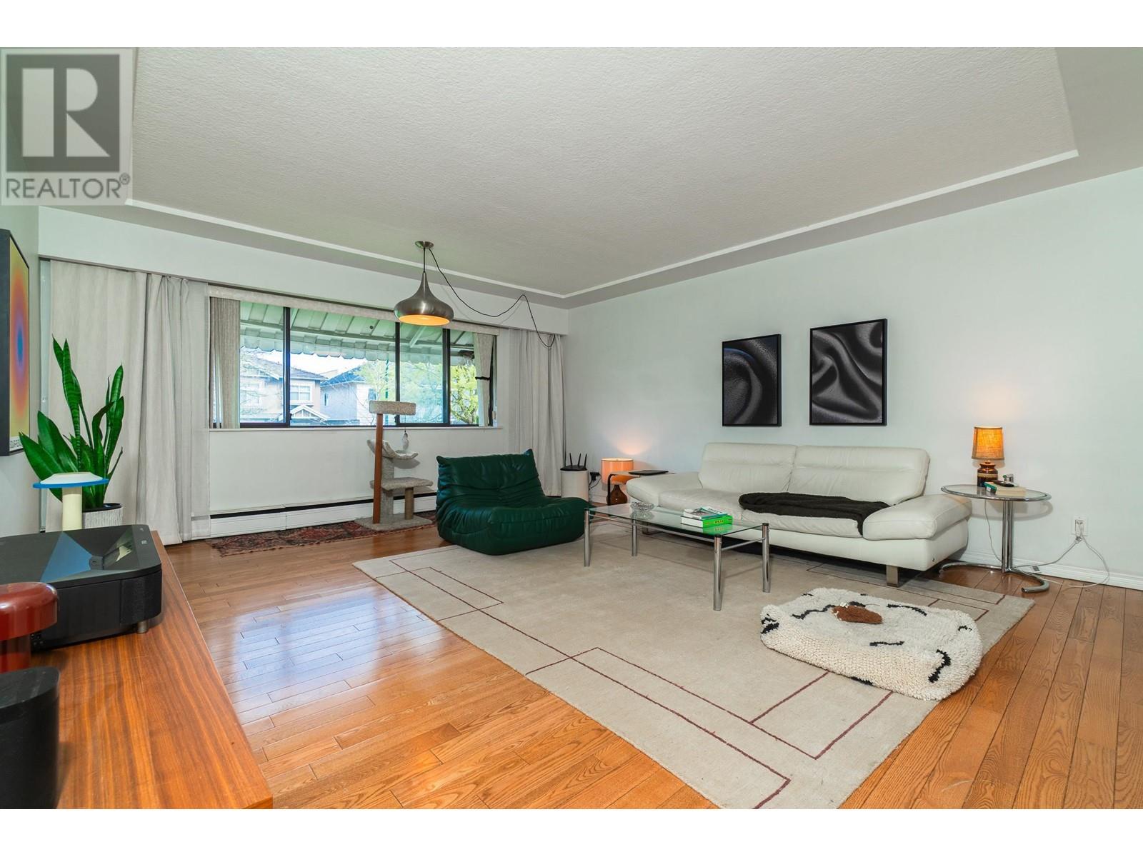 6391 Beatrice Street, Vancouver, British Columbia  V5P 3R5 - Photo 6 - R2987201
