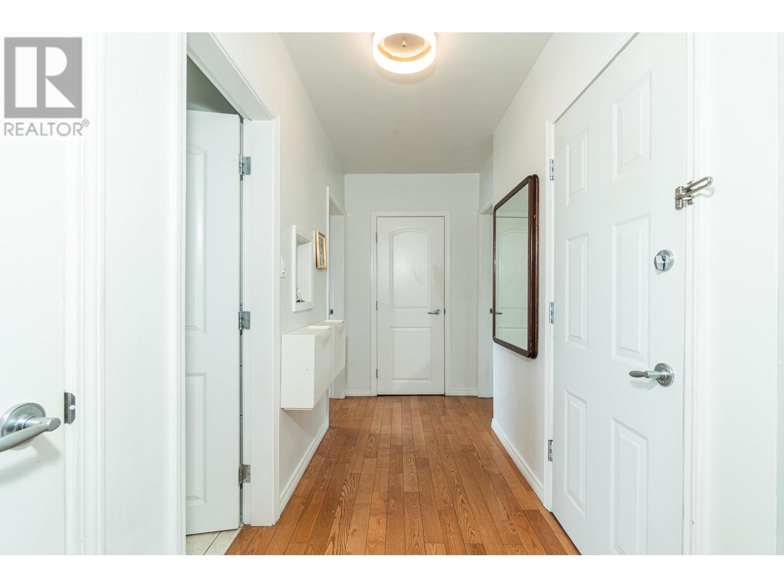 6391 Beatrice Street, Vancouver, British Columbia  V5P 3R5 - Photo 12 - R2987201