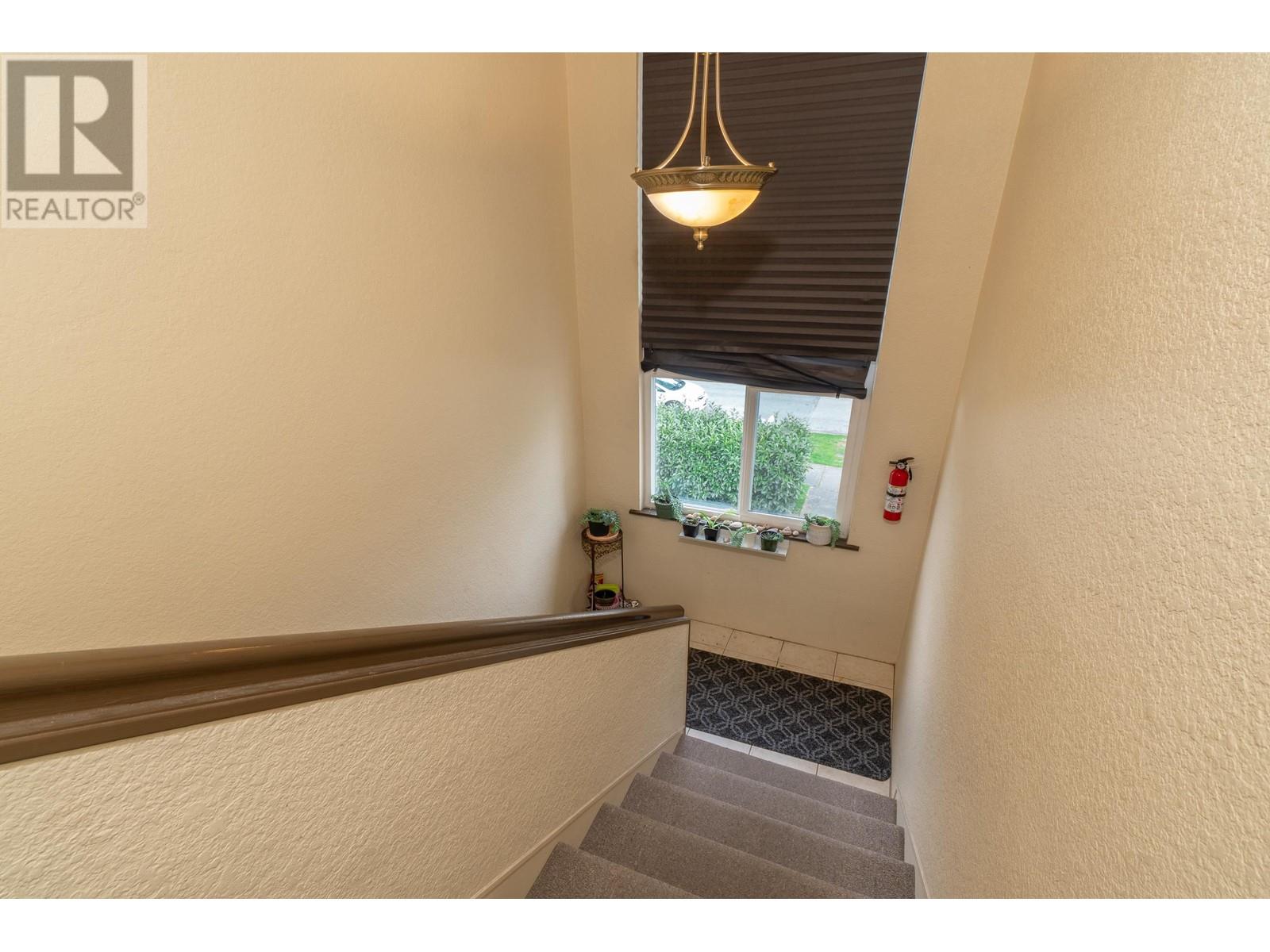 6391 Beatrice Street, Vancouver, British Columbia  V5P 3R5 - Photo 29 - R2987201