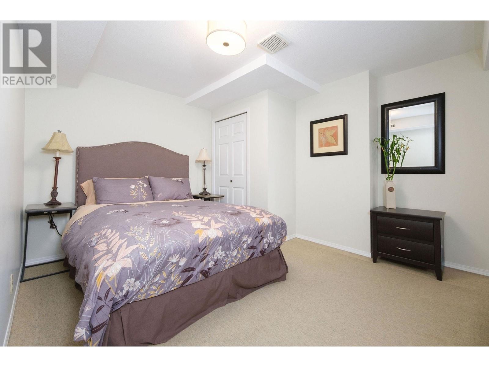 7650 Berkley Street, Burnaby, British Columbia  V5E 4A7 - Photo 31 - R2988792