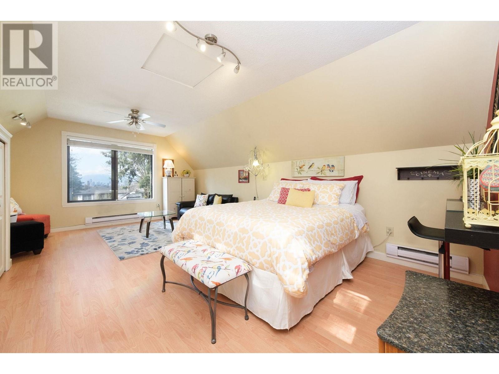 7650 Berkley Street, Burnaby, British Columbia  V5E 4A7 - Photo 25 - R2988792