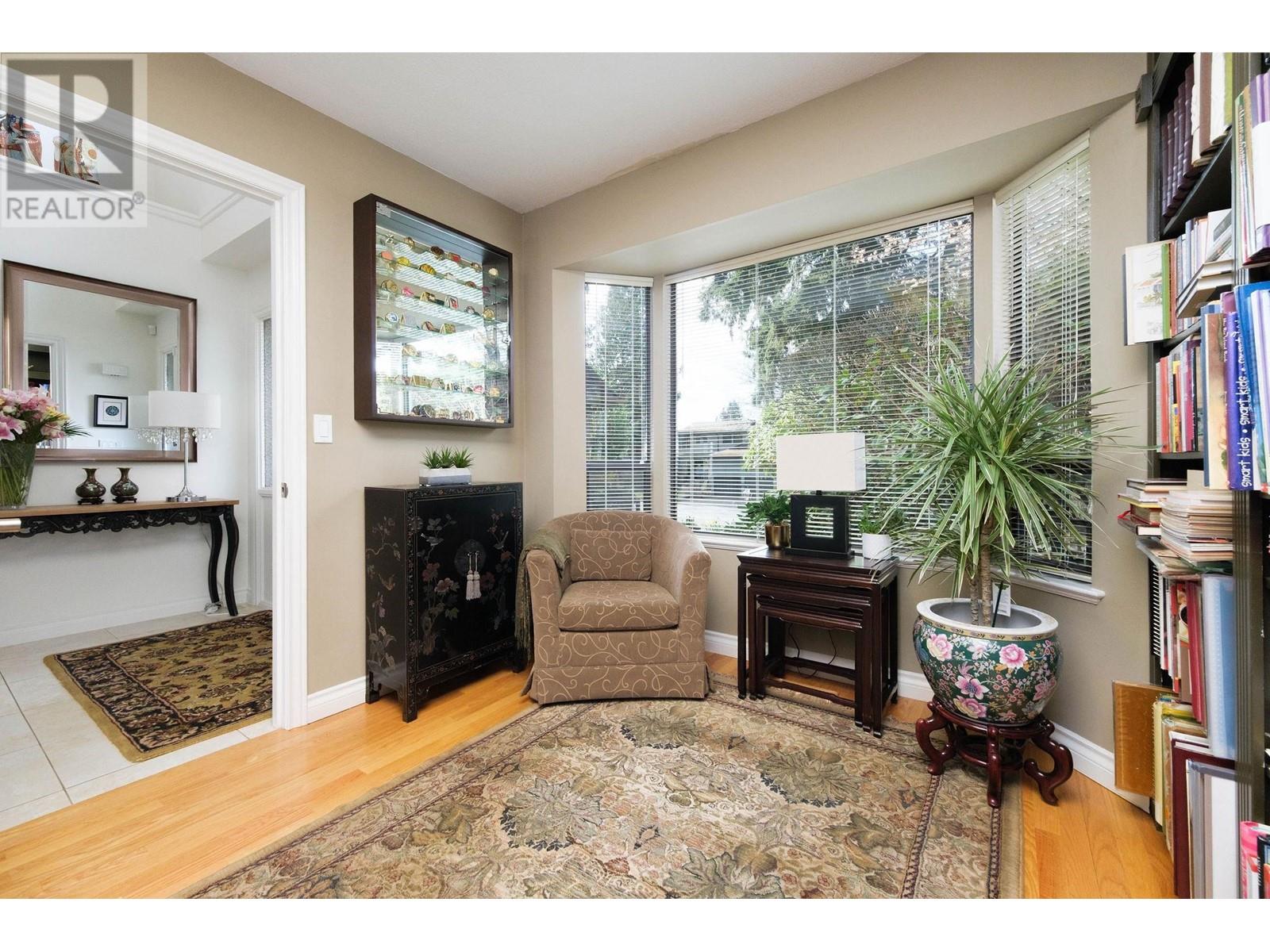7650 Berkley Street, Burnaby, British Columbia  V5E 4A7 - Photo 13 - R2988792