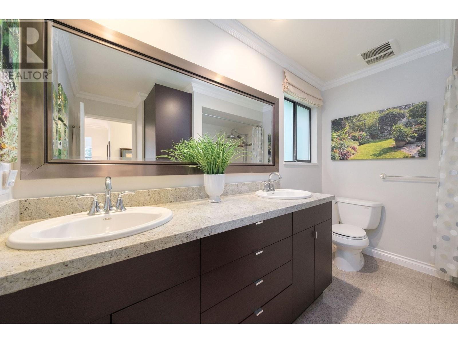 7650 Berkley Street, Burnaby, British Columbia  V5E 4A7 - Photo 23 - R2988792