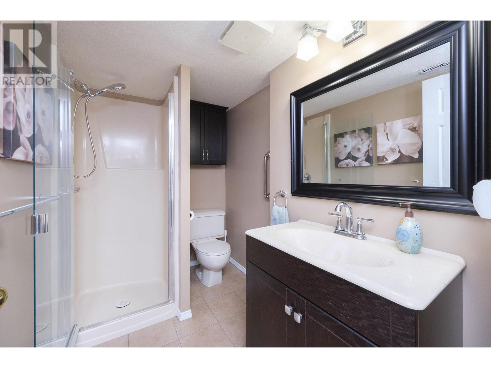 7650 Berkley Street, Burnaby, British Columbia  V5E 4A7 - Photo 32 - R2988792