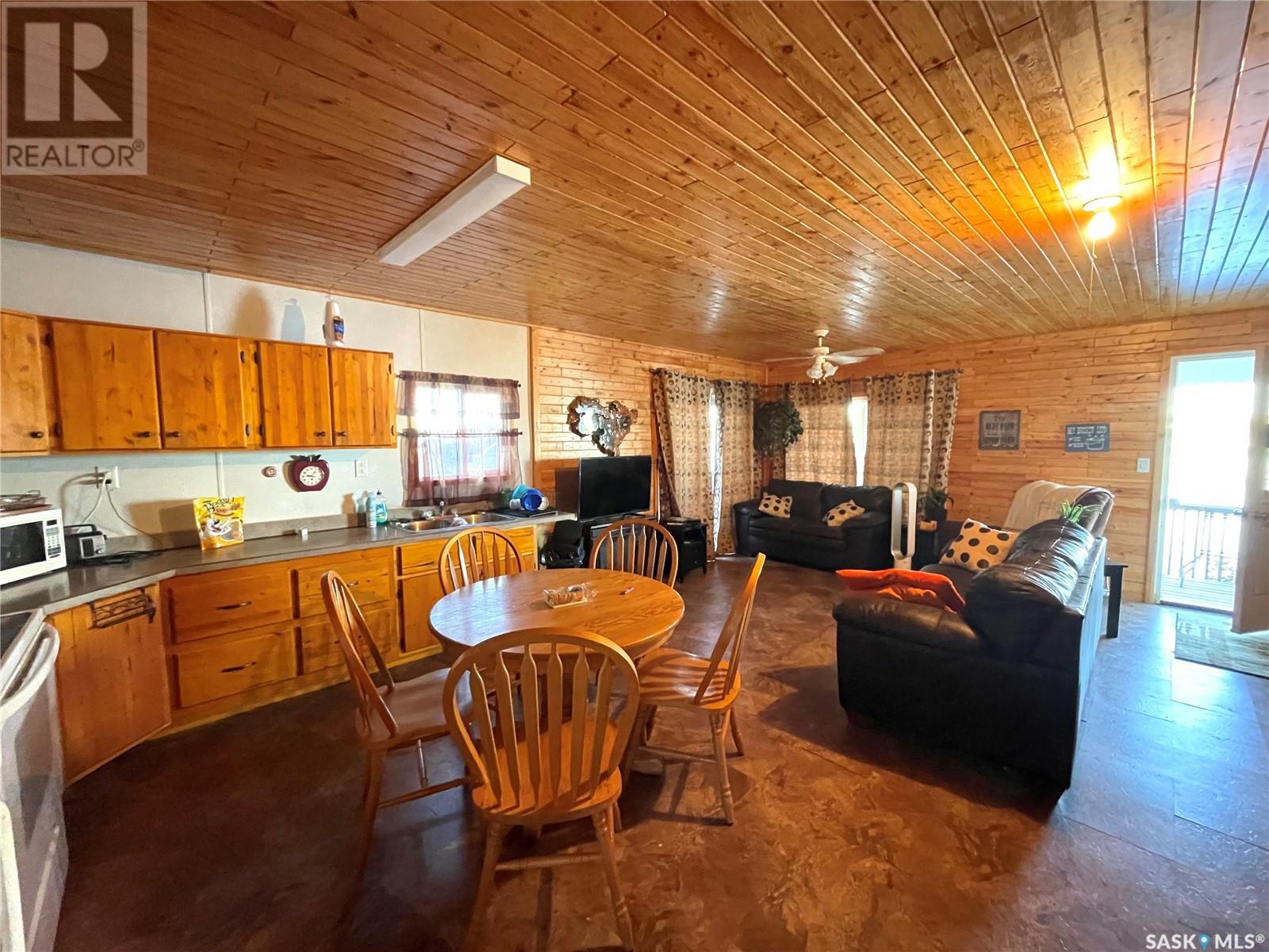16 Sleepy Hollow Road, Murray Lake, Saskatchewan  S0M 0L0 - Photo 11 - SK002346