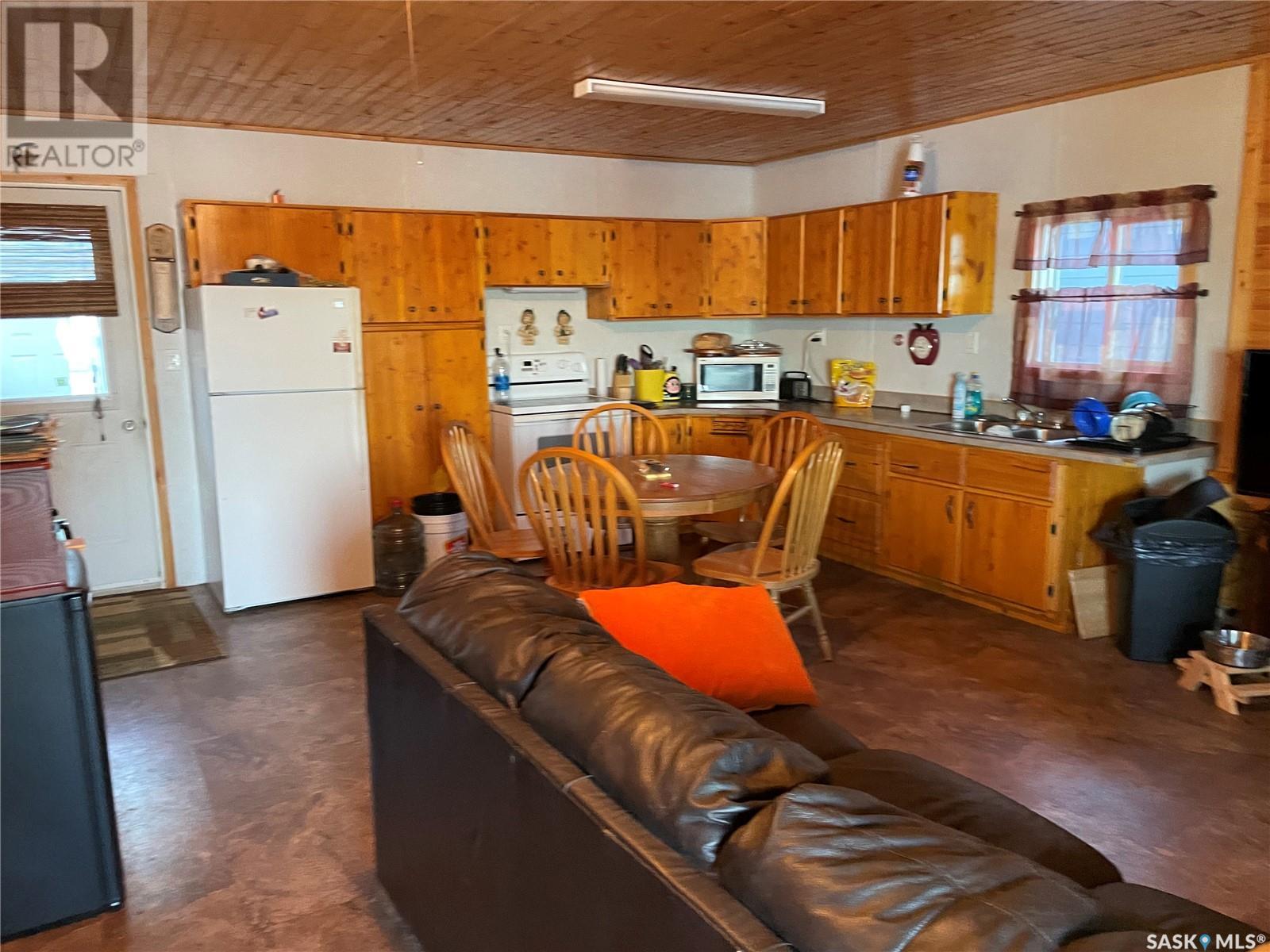 16 Sleepy Hollow Road, Murray Lake, Saskatchewan  S0M 0L0 - Photo 12 - SK002346