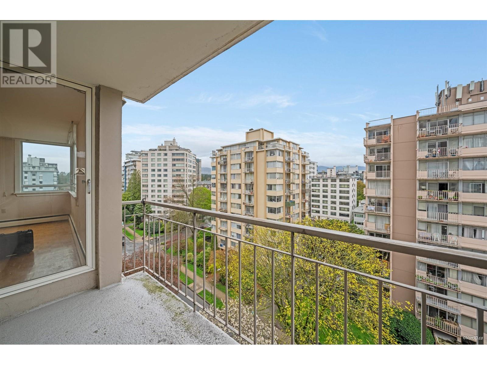 Property at 906 1850 COMOX STREET image 3