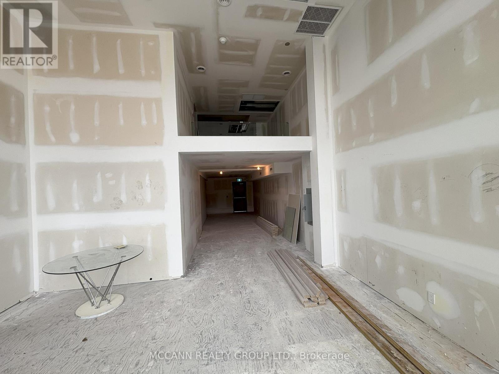 2 - 3429 Yonge Street, Toronto, Ontario  M4N 2N3 - Photo 5 - C12075075