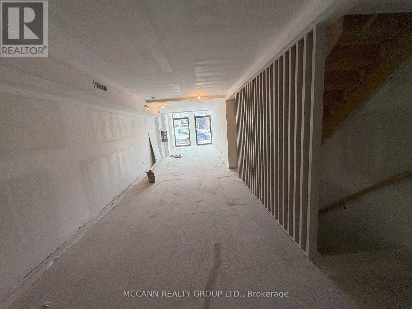 2 - 3429 Yonge Street, Toronto, Ontario  M4N 2N3 - Photo 7 - C12075075