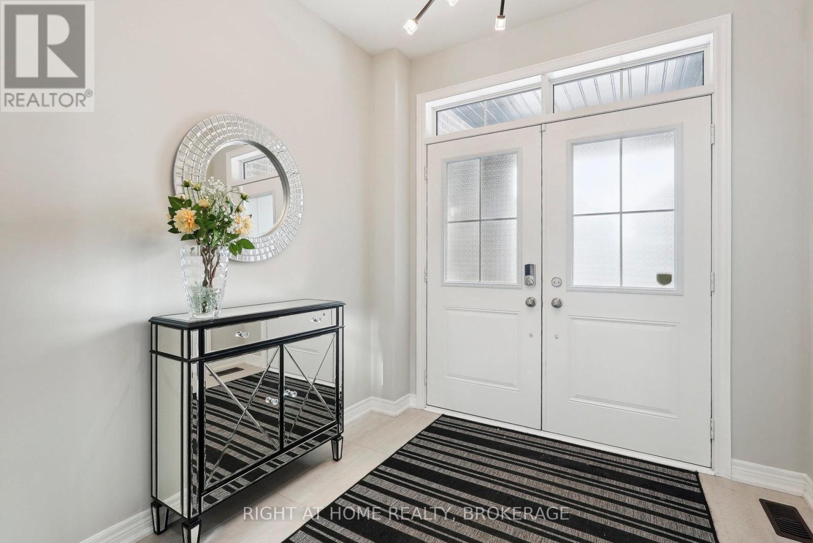 Property at 944 LARTER STREET image 5