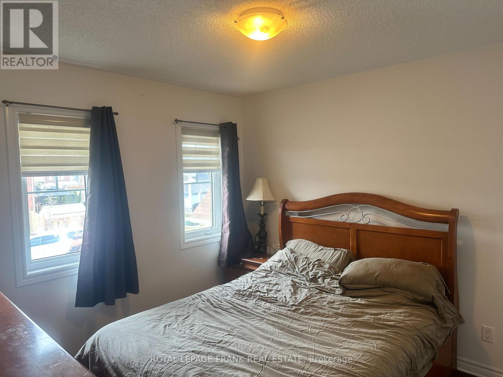 Main & Upper - 130 Sumersford Drive, Clarington, Ontario  L1C 3K7 - Photo 13 - E12075133