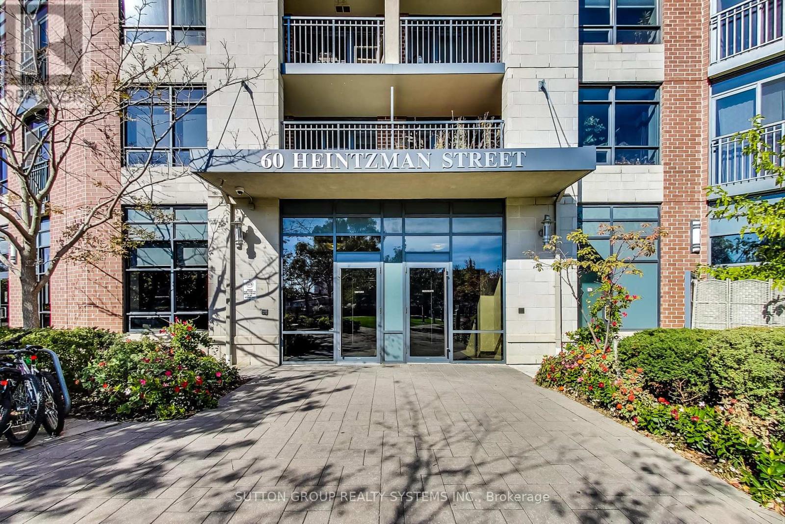Property at 728 - 60 HEINTZMAN STREET image 1