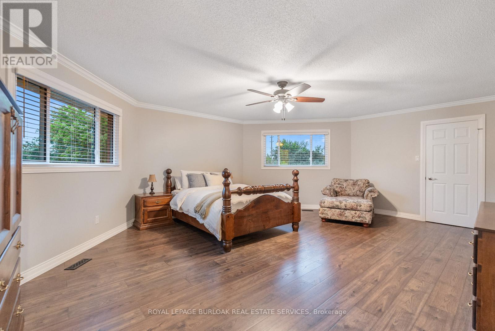 4456 Idlewilde Crescent, Mississauga (Central Erin Mills), Ontario  L5M 4E3 - Photo 16 - W12075029