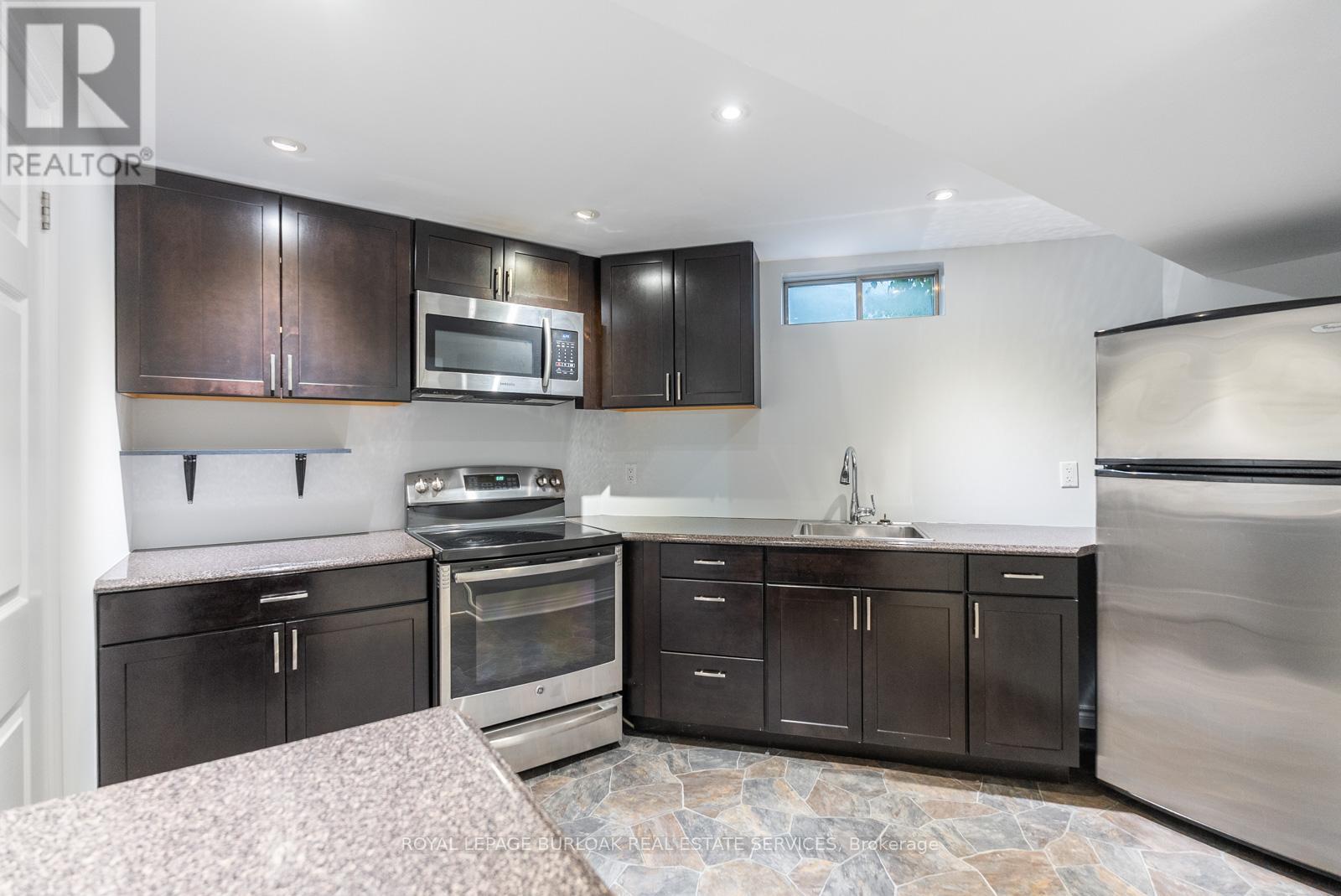 4456 Idlewilde Crescent, Mississauga (Central Erin Mills), Ontario  L5M 4E3 - Photo 30 - W12075029